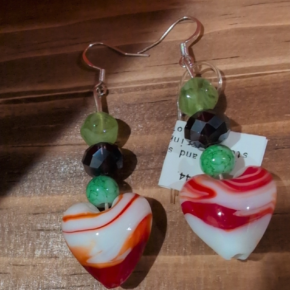 Handmade Heart Earrings with Green and Red Accents - Picture 3 of 4